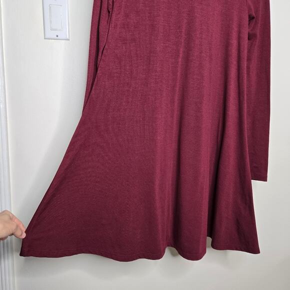 Old Navy Burgundy Red Round Neck Long Sleeve A-Line Dress Size XS - Picture 4 of 6